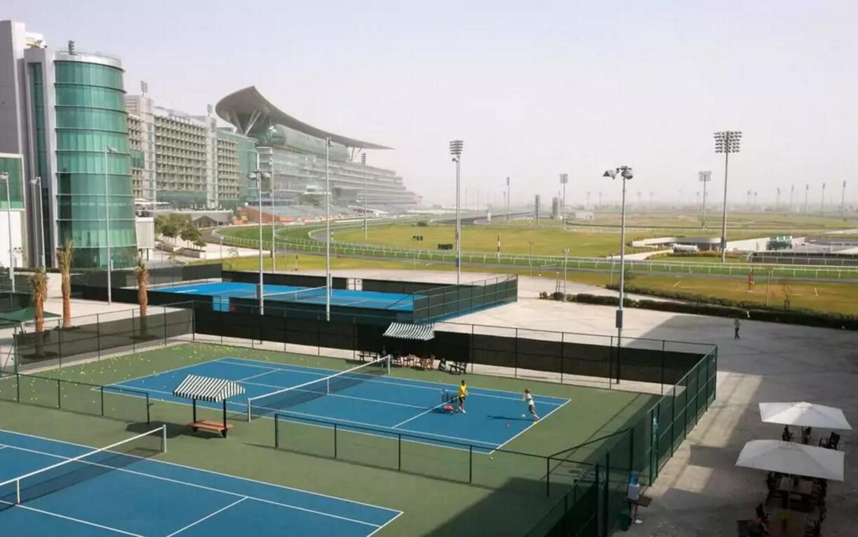 The Meydan Hotel Dubai Exterior foto Dubai Tennis Club