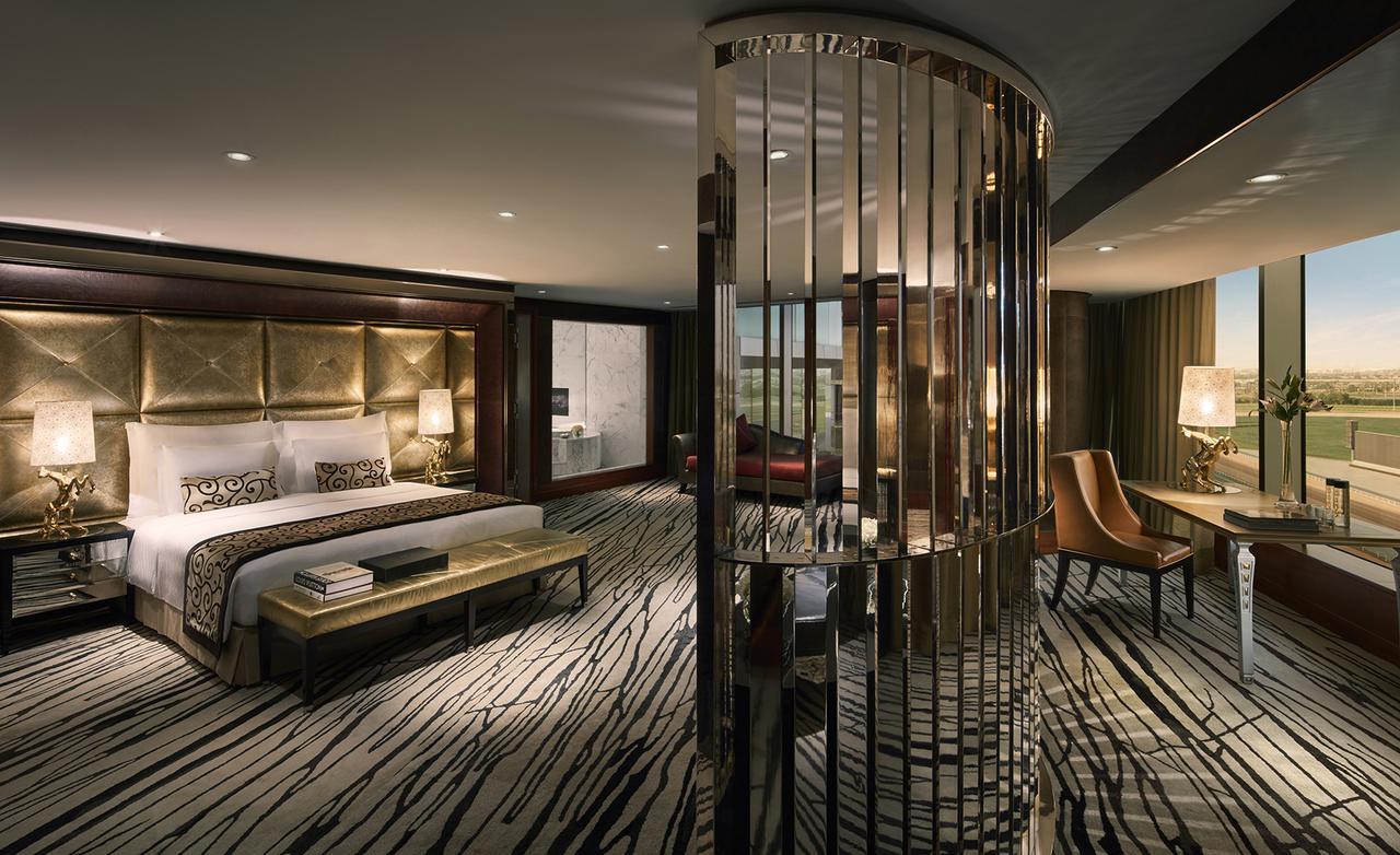 The Meydan Hotel Dubai Exterior foto A suite at the Mandarin Oriental, Bangkok
